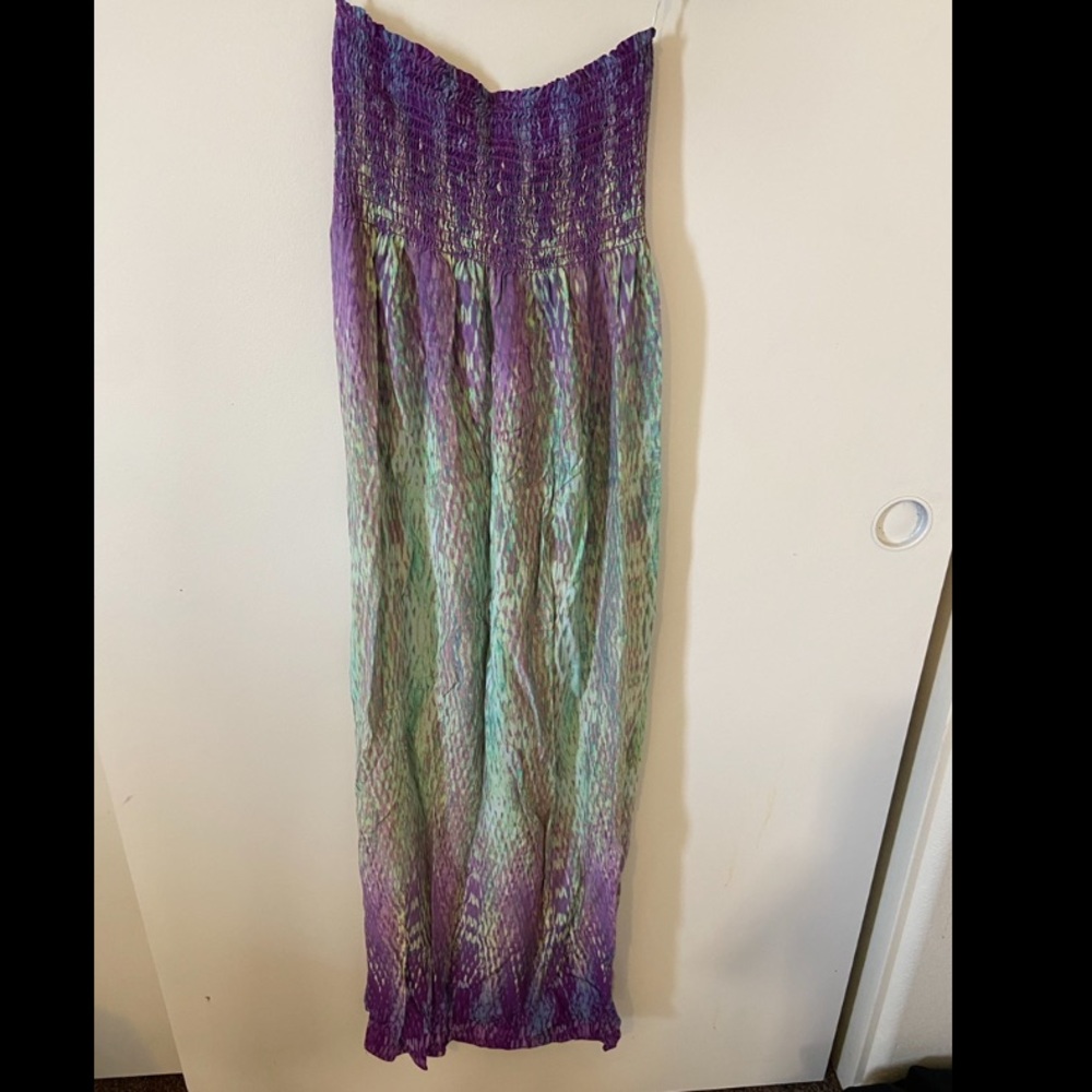 Side cut summer dress